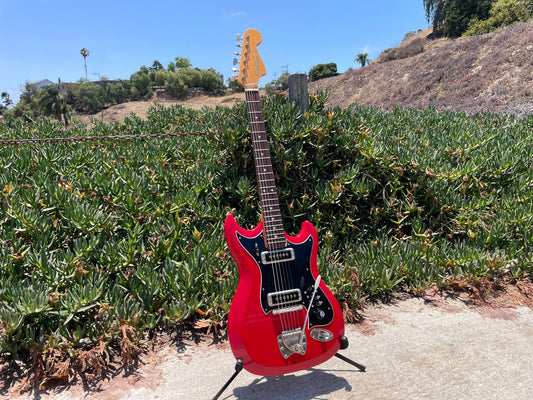 Hagstrom II 1960s Beautiful Red, All original, HSC, Tremolo bar