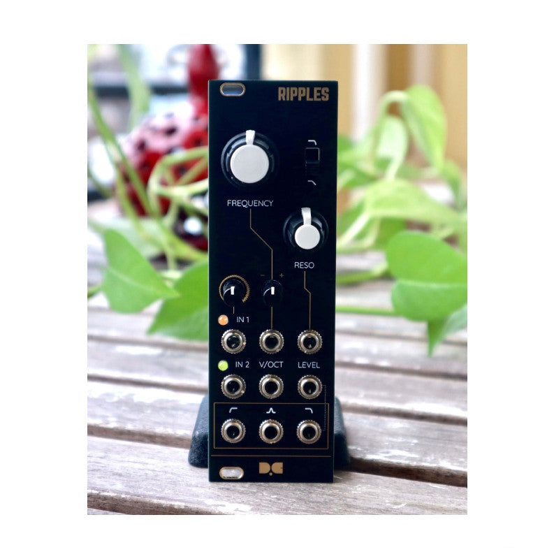 Dusty Clouds RIPPLES Alternative panel Matte Black / Gold