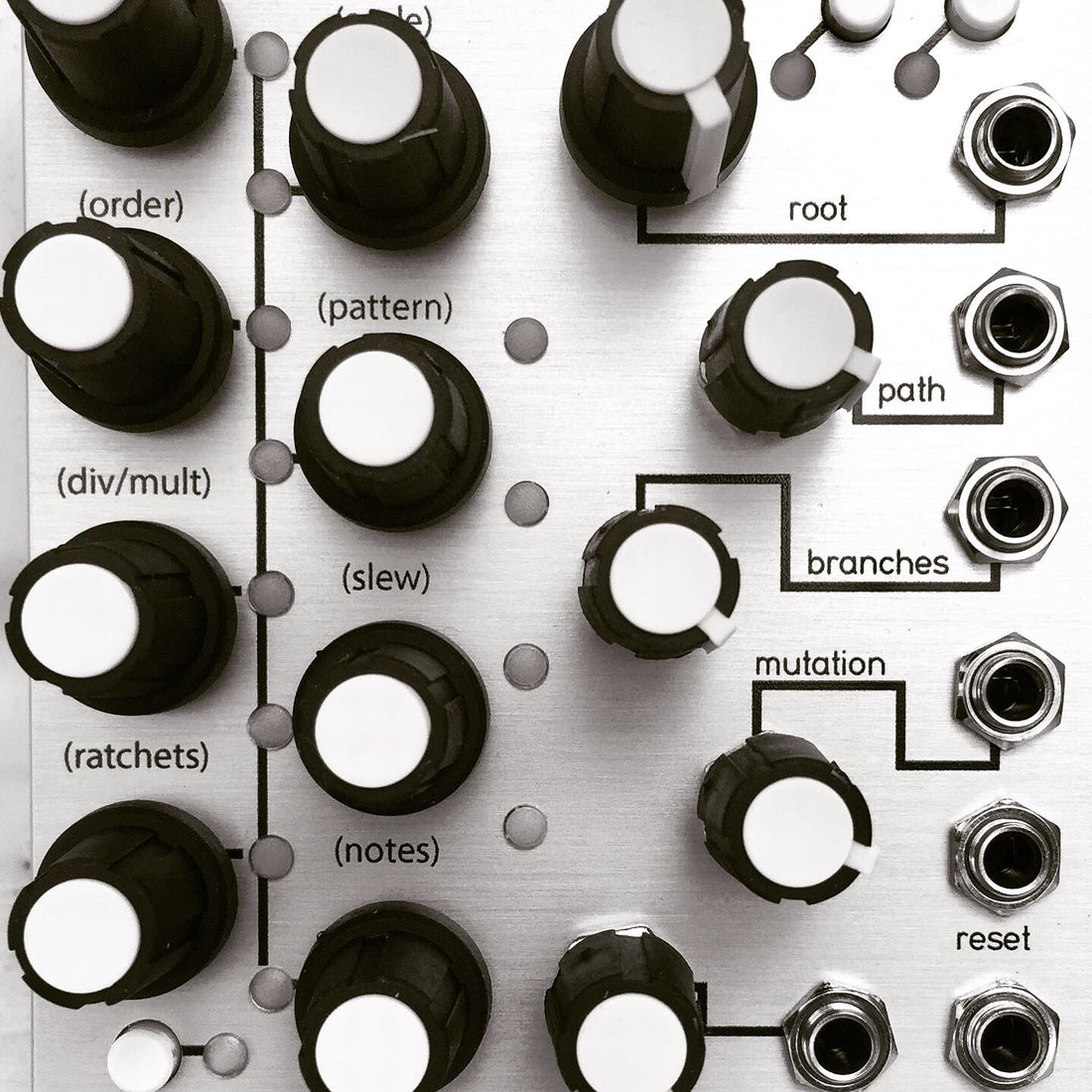 Qubit Bloom in Classy Silver Face!!!