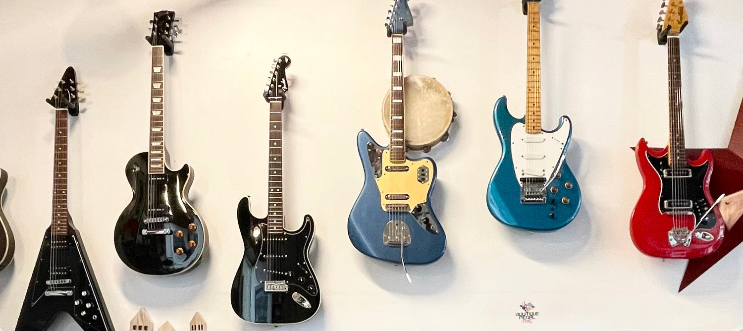 Guitar / Bass