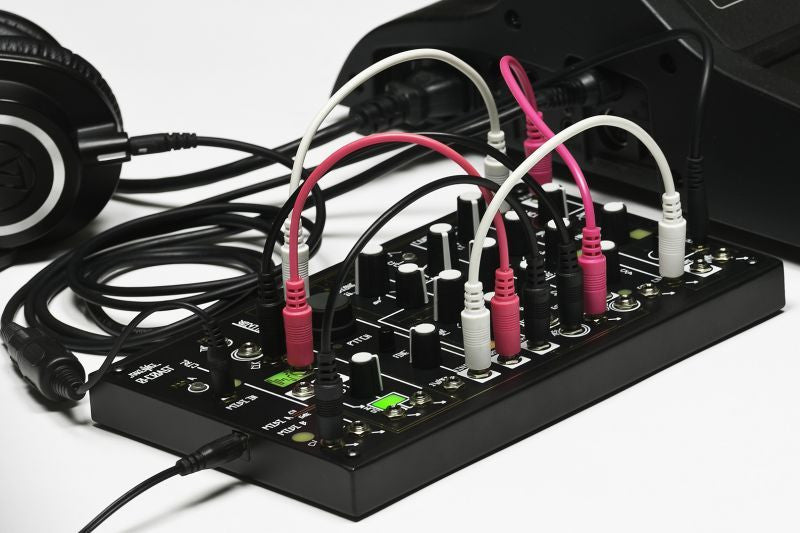 Make Noise   0-COAST Desktop Synths