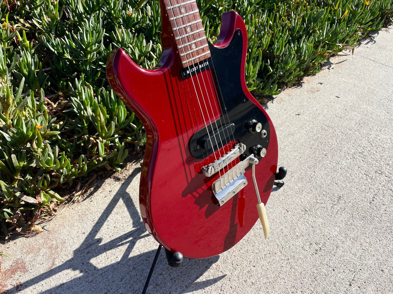 1965 Gibson melody Maker RARE “Ember Red”