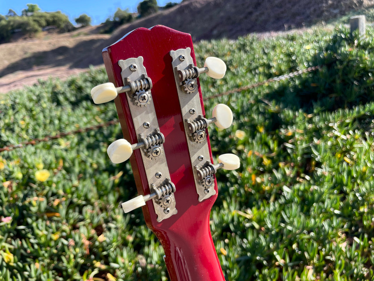 1965 Gibson melody Maker RARE “Ember Red”