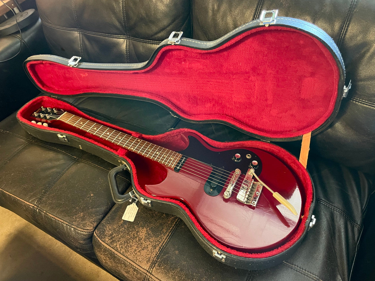 1965 Gibson melody Maker RARE “Ember Red”