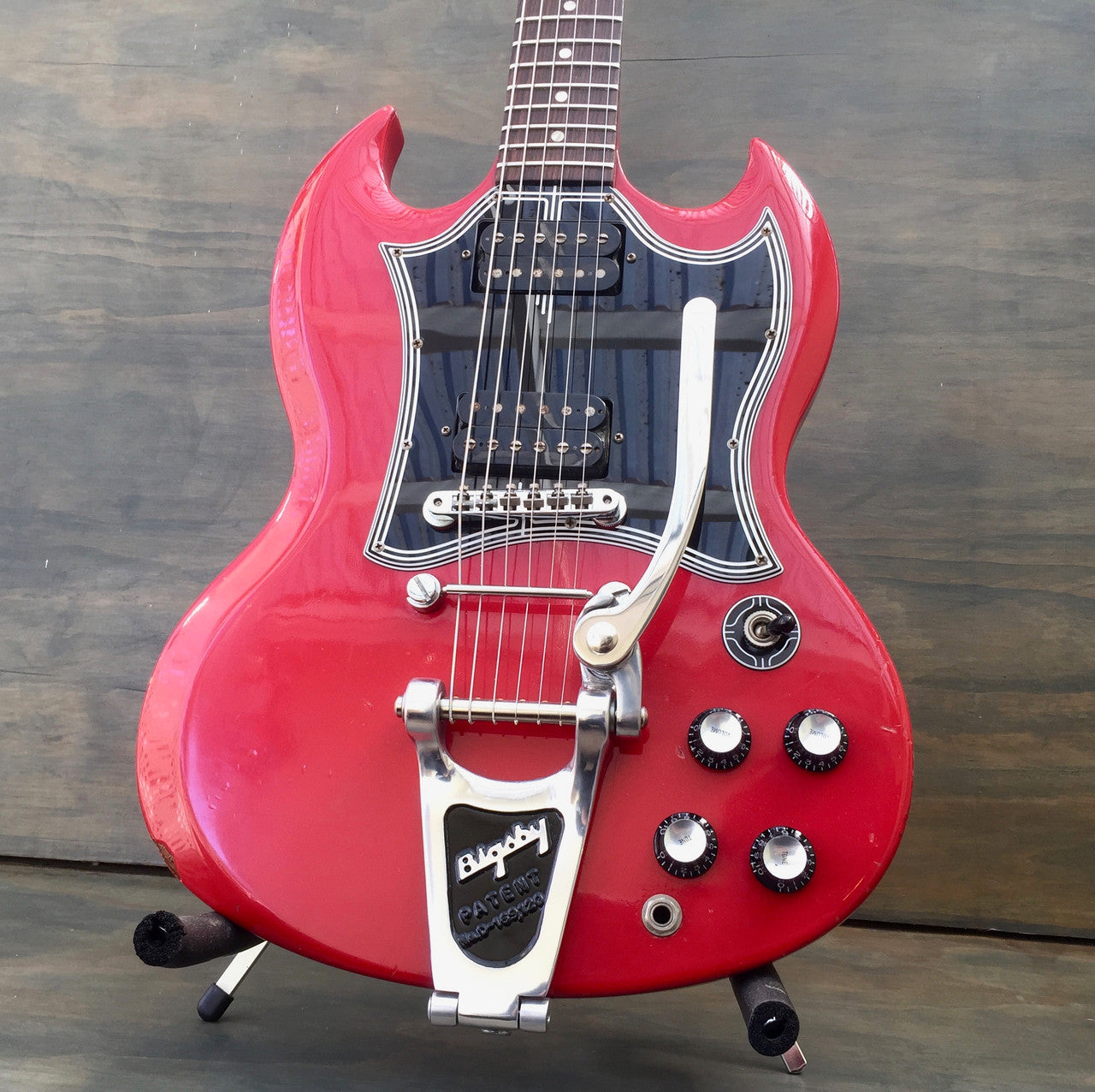 Gibson SG w/Bigsby B3 & Towner Down Tension Bar, Decoboom Streamline Pickguard Set