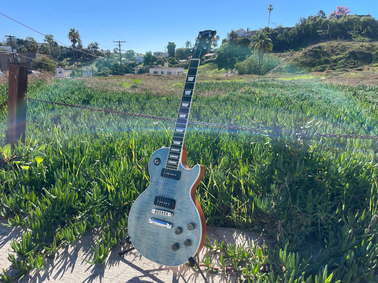 2018 Gibson Les Paul classic player plus Satin Ocean Blue
