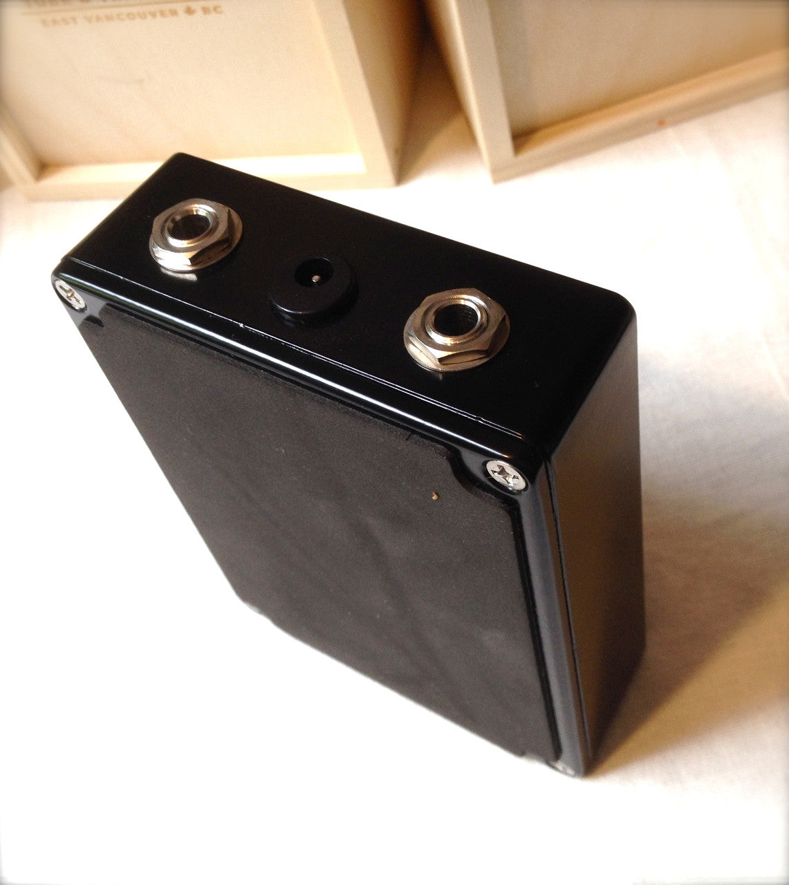 THIRD MAN RECORDS  BUMBLE BUZZ Octave Fuzz
