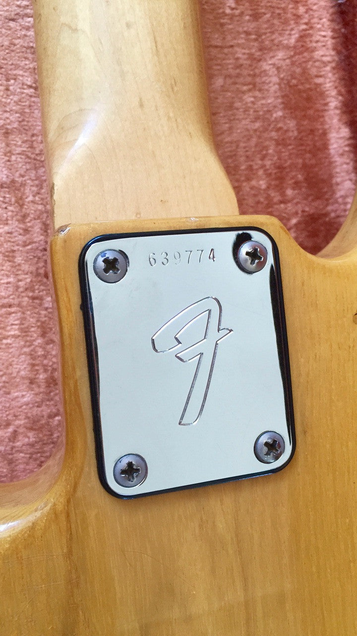 Fender Precision Bass (circa 1974~75) w/HSC