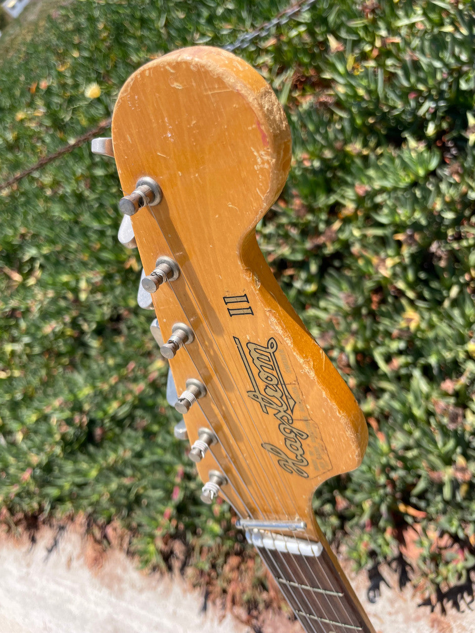 Hagstrom II 1960s Beautiful Red, All original, HSC, Tremolo bar