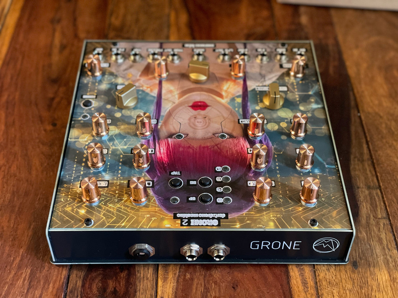 Maneco Labs GRONE 2 color desktop (1/4 inch version)
