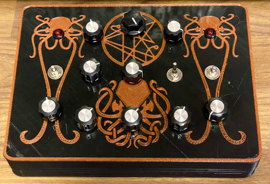 EXAGONAL ROOMS INSECTO #3 - THE WORMDRONE Pre-Order
