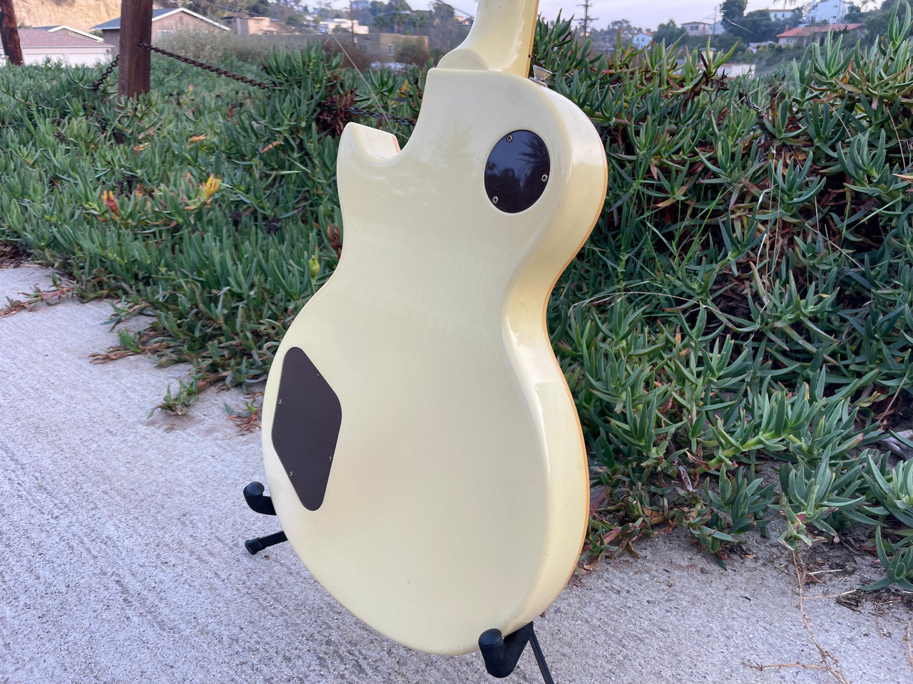 1989 Gibson Les Paul Standard Alpine White