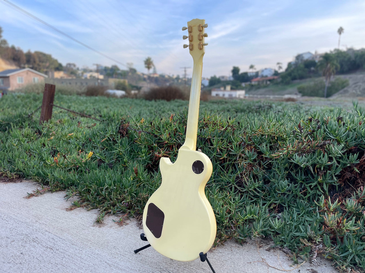 1989 Gibson Les Paul Standard Alpine White