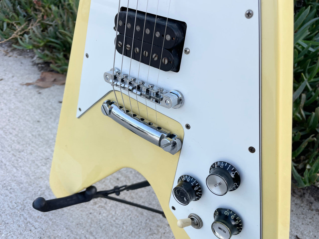 1991 Gibson Flying V ’67 Early Reissue Alpine White
