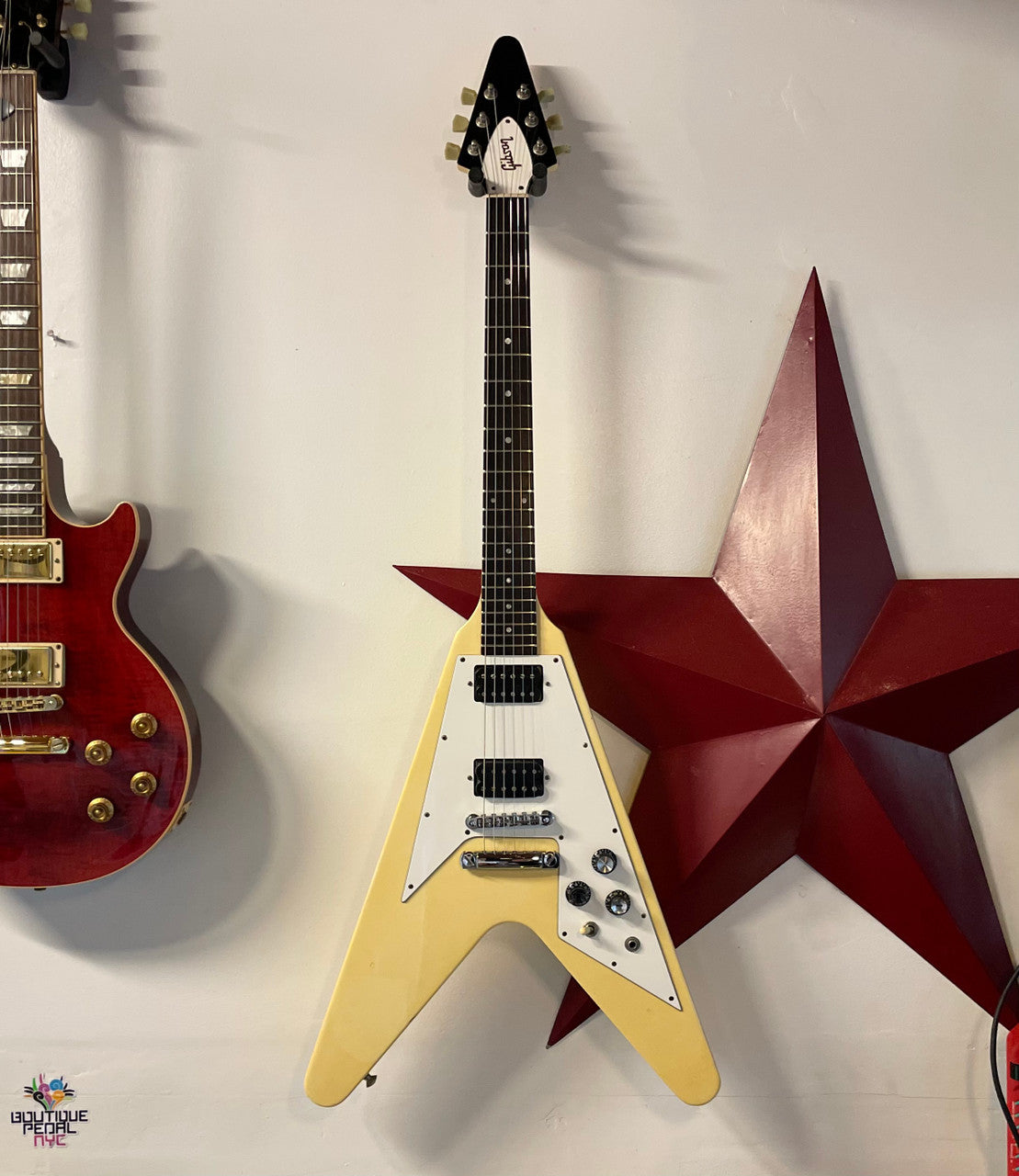 1991 Gibson Flying V ’67 Early Reissue Alpine White