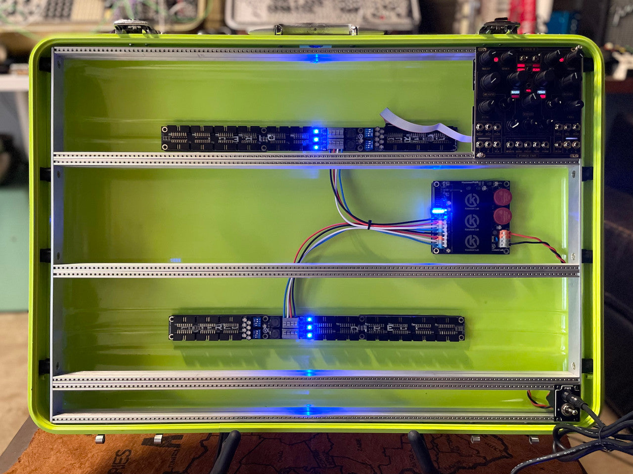 BPNYC ZERO Centurion Elite Eurorack Modular Travel Case 10U 480HP VERDE LIMON (SOLD)