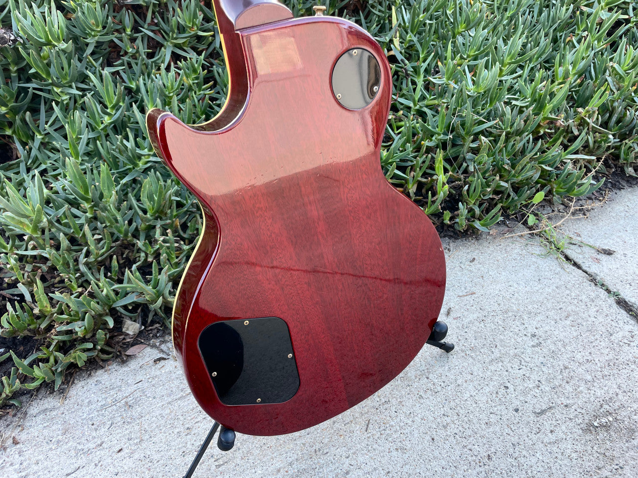 2006 Les Paul Standard Plus Wine Red Flame Top