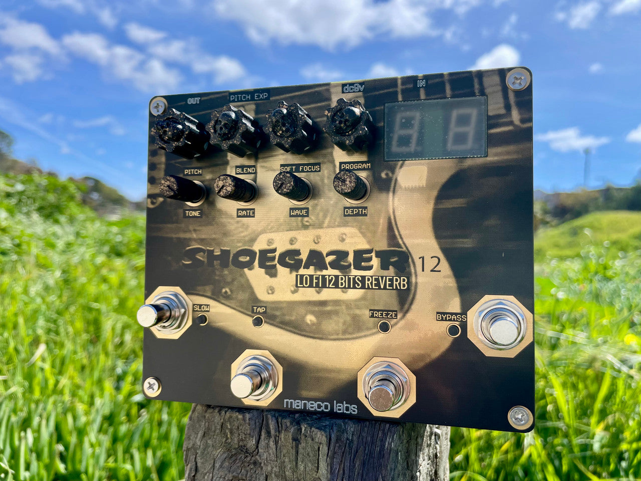 Maneco Labs SHOEGAZER12 PEDAL