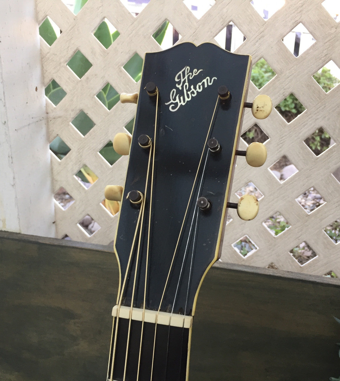 1915  Gibson L4