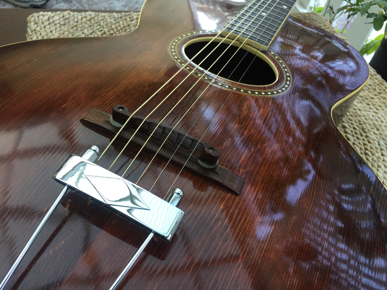 1915  Gibson L4
