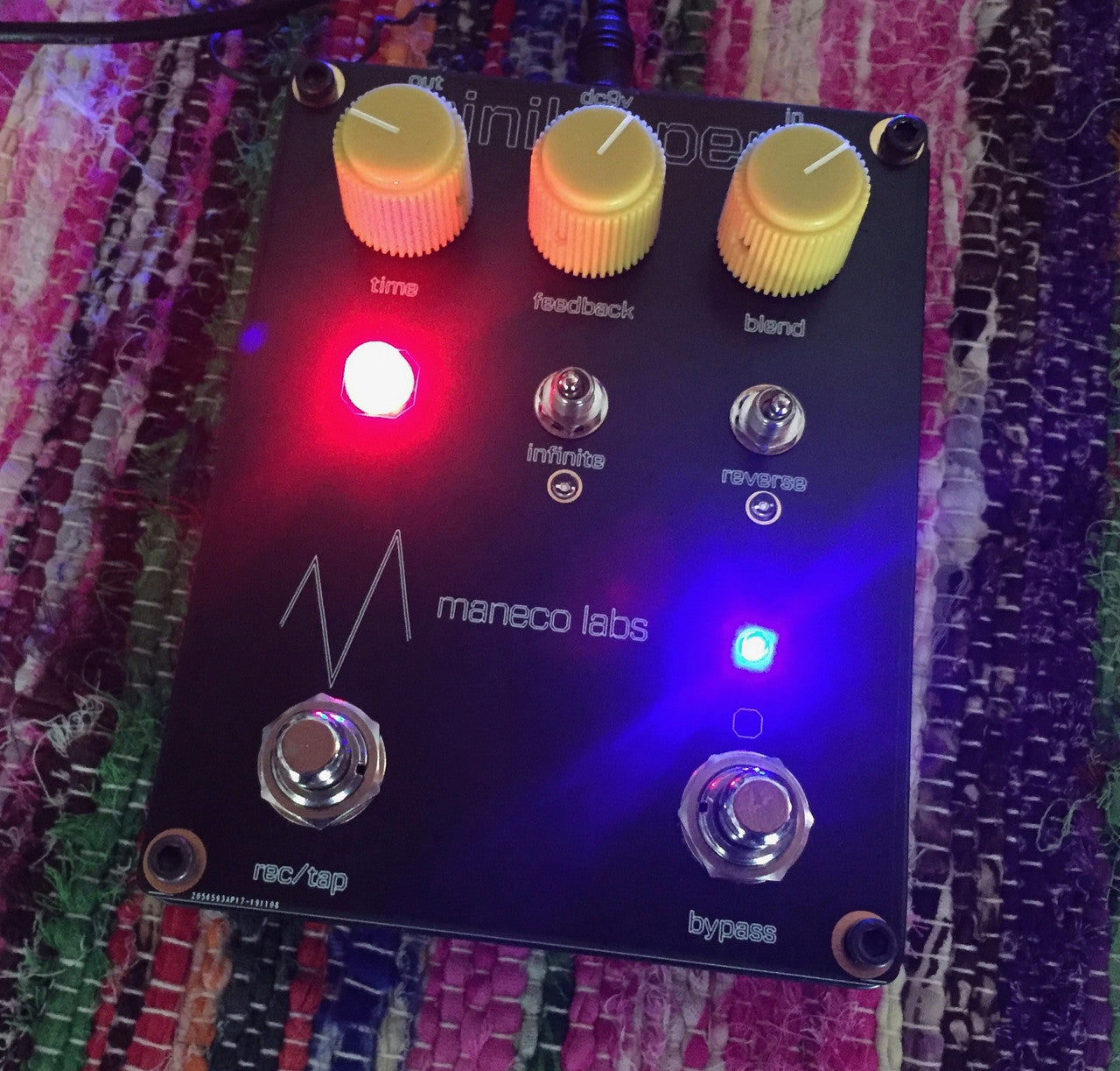 Maneco Labs minilooper