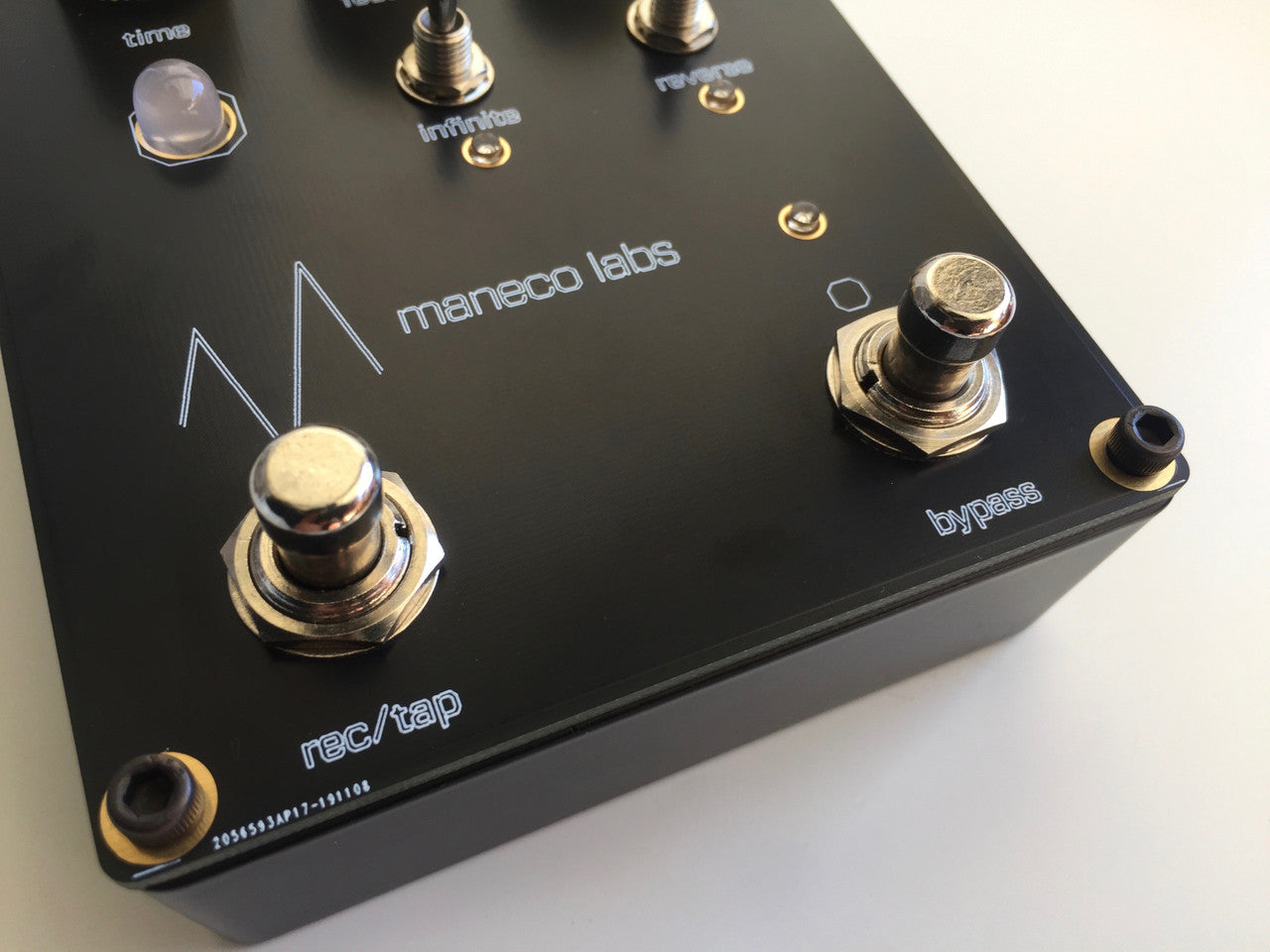 Maneco Labs minilooper
