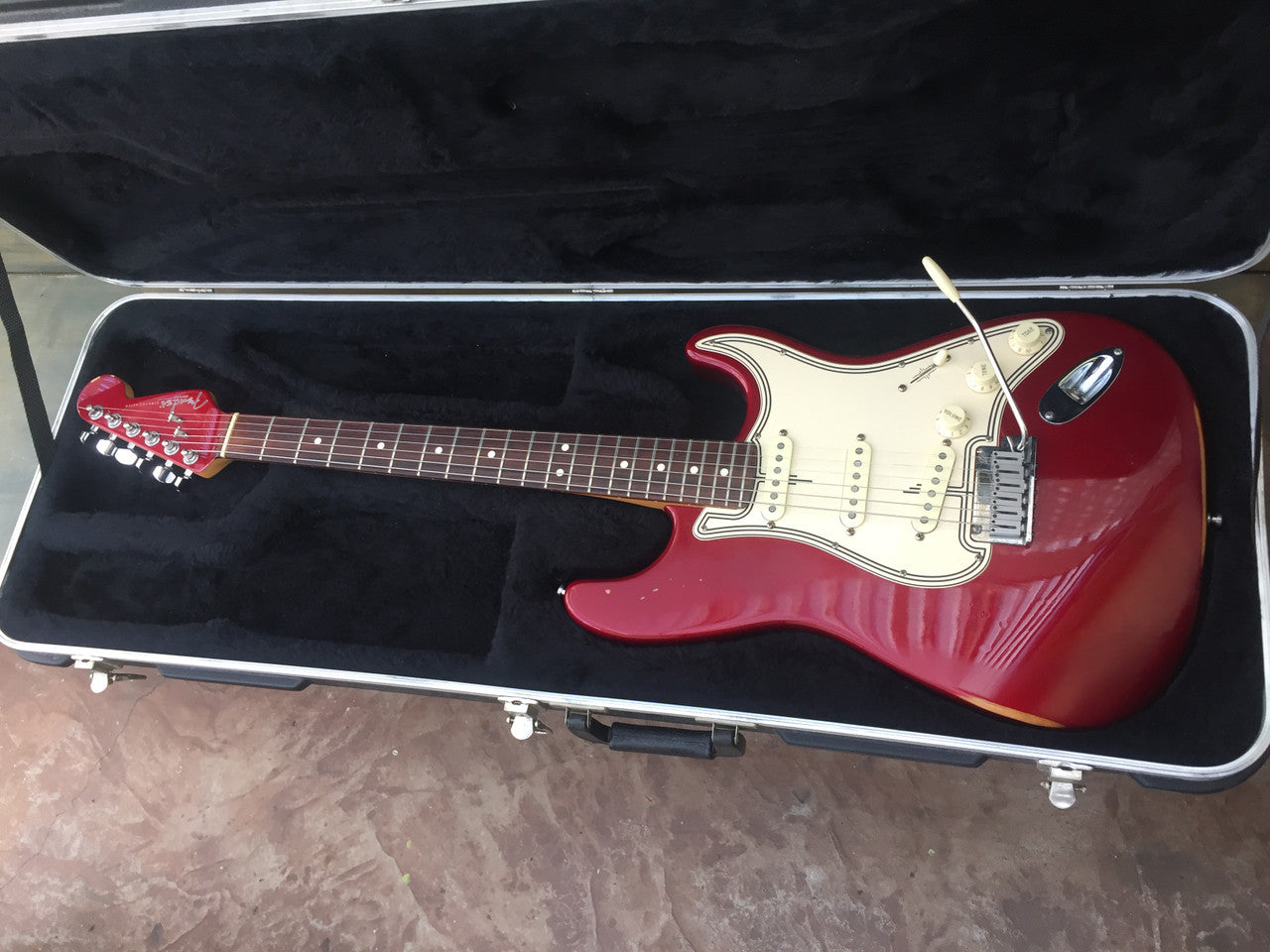 Fender AMERICAN STANDARD STRATOCASTER 1995 "Matching Headstock" w/Streamline pickguard etc.