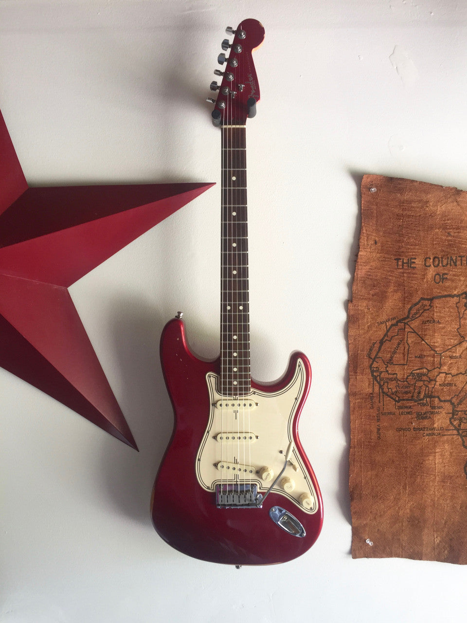 Fender AMERICAN STANDARD STRATOCASTER 1995 "Matching Headstock" w/Streamline pickguard etc.