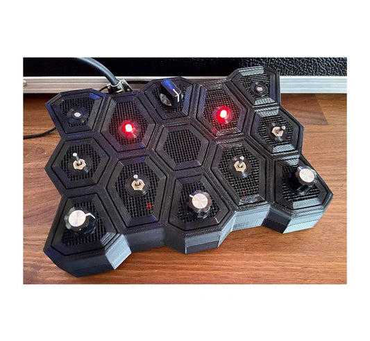 EXAGONAL ROOMS ALIEN CELLS Pre-Order